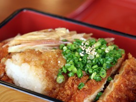 天膳醤油カツ丼